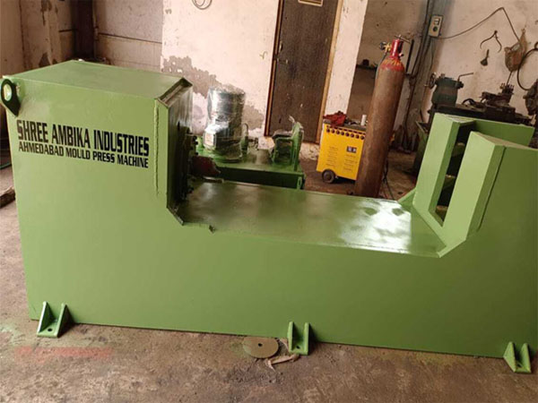 Ingot Removing Machine